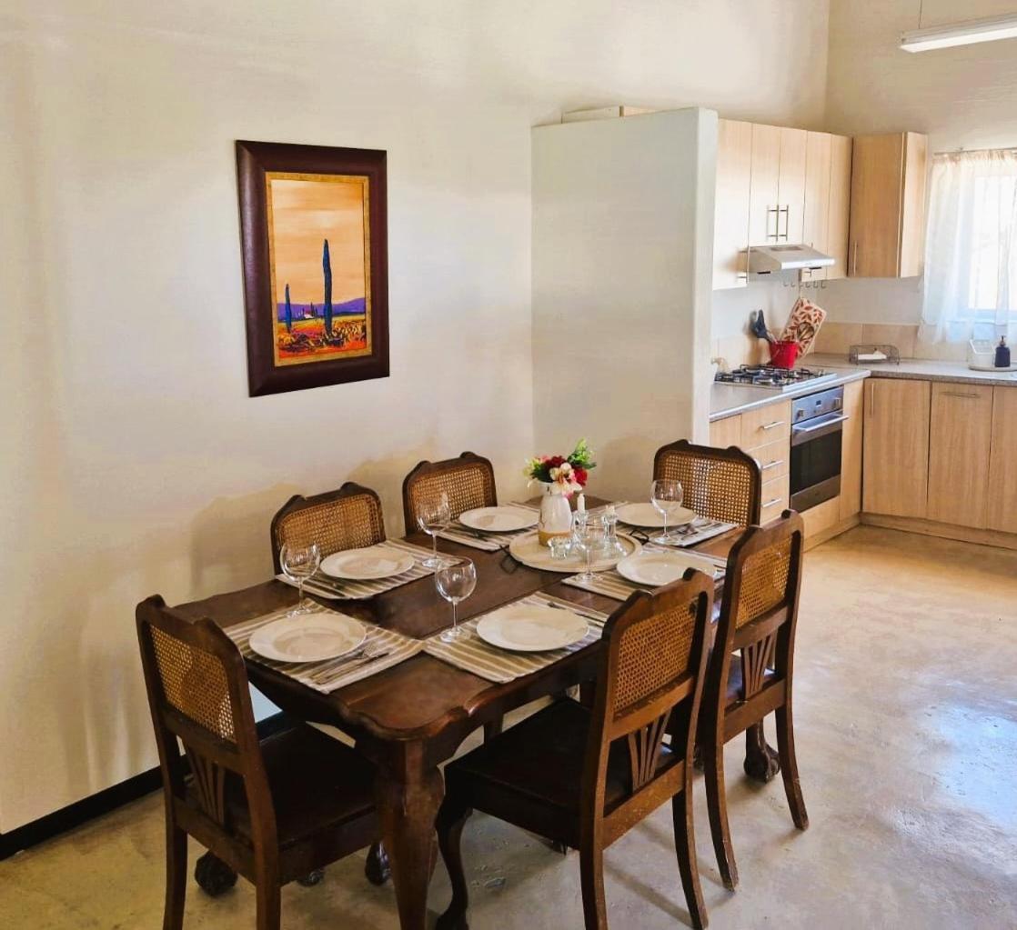 Kitchen51 Cottages Keetmanshoop Pokoj fotografie